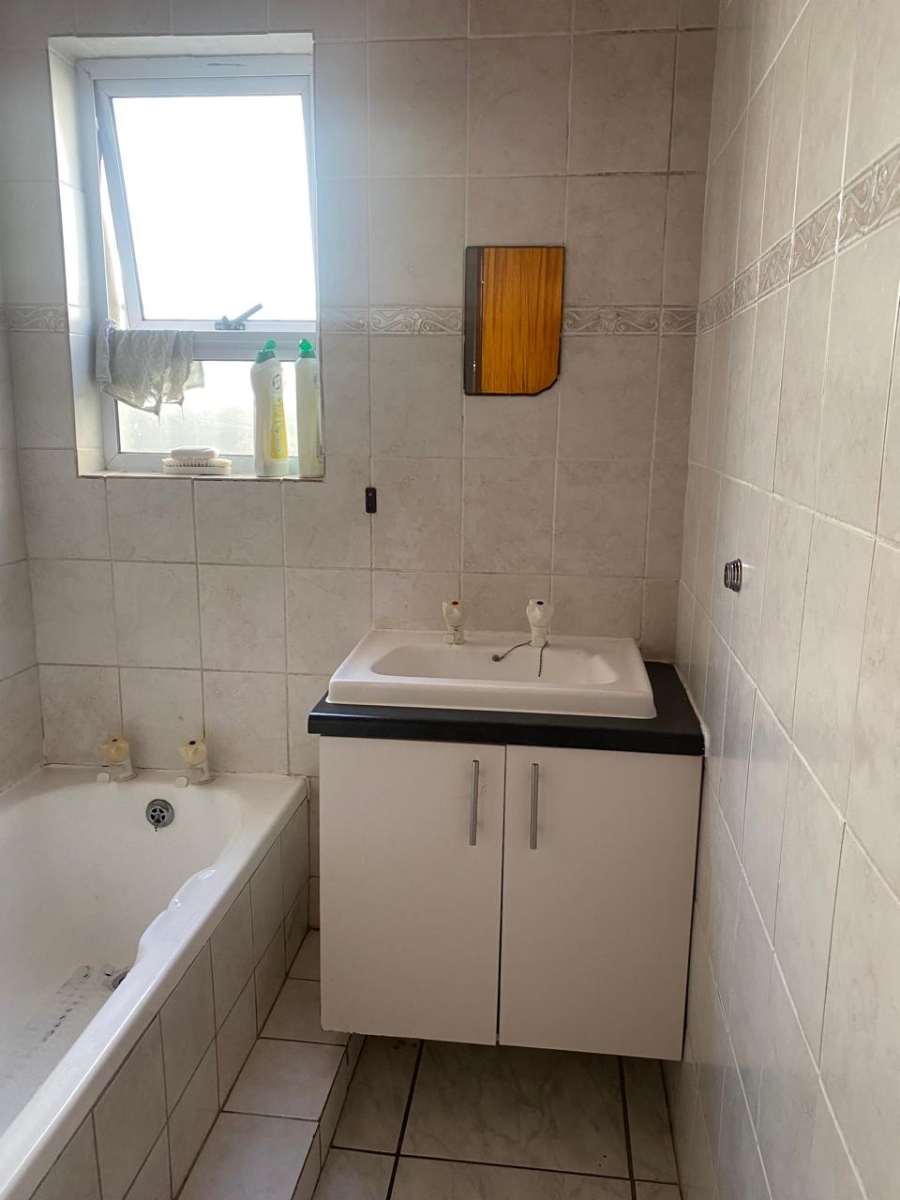 3 Bedroom Property for Sale in Summer Greens Western Cape